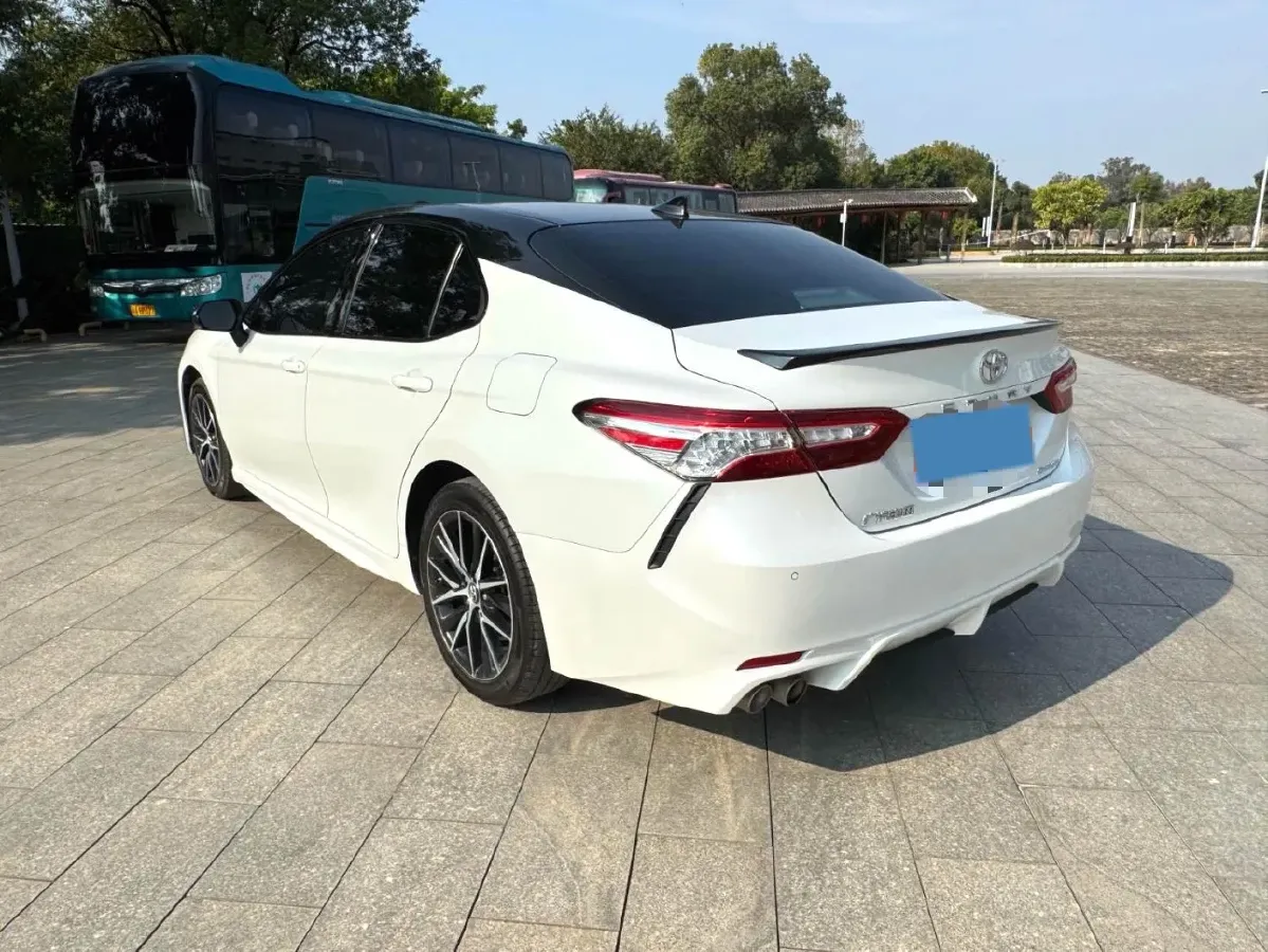 2022 Toyota Camry 2.0L 178HP L4 CVT,autocango,china used car exporter,china ev exporter,chinese used car exporter,chinese used ev exporter