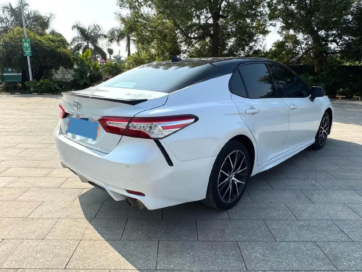 2022 Toyota Camry 2.0L 178HP L4 CVT,autocango,china used car exporter,china ev exporter,chinese used car exporter,chinese used ev exporter