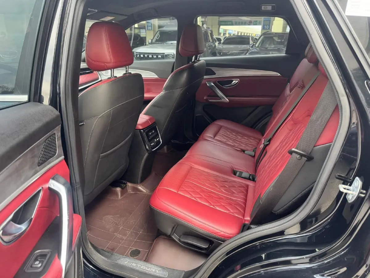 2021 Jetour X70 Plus 1.5T 156HP L4 6DCT,autocango,china used car exporter,china ev exporter,chinese used car exporter,chinese used ev exporter