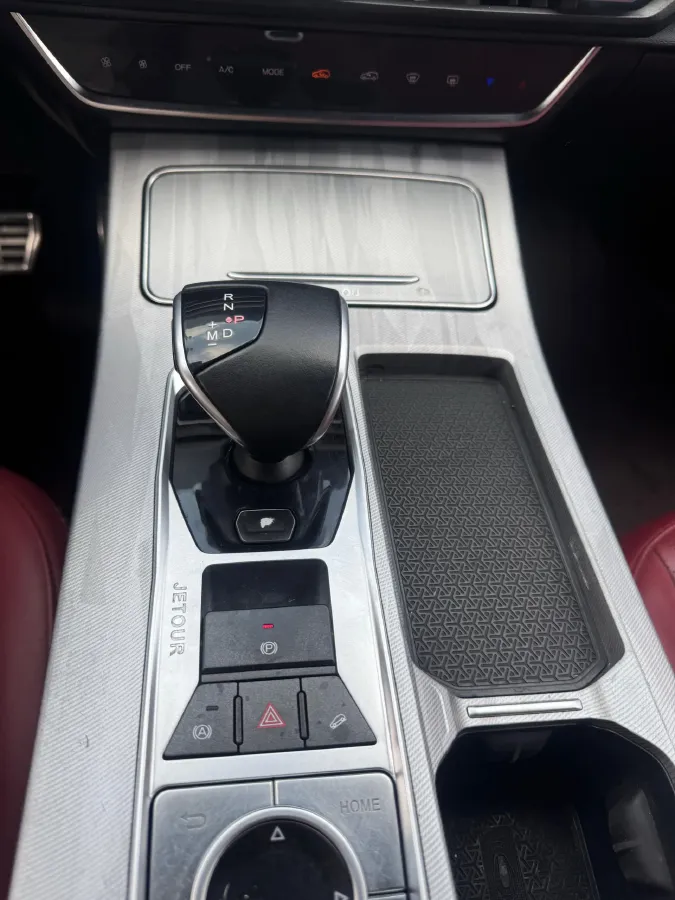 2021 Jetour X70 Plus 1.5T 156HP L4 6DCT,autocango,china used car exporter,china ev exporter,chinese used car exporter,chinese used ev exporter