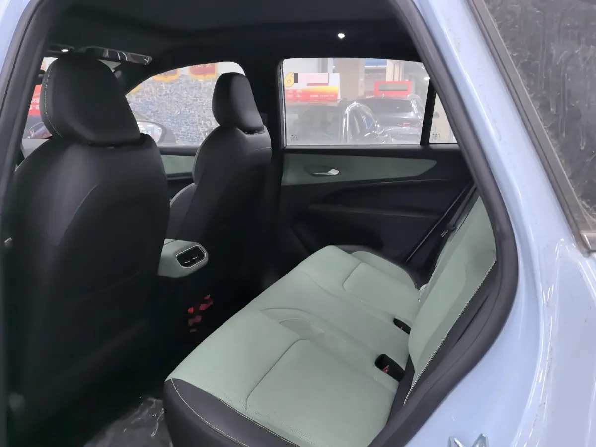 2023 Livan 7 BEV 68.03KWH,autocango,china used car exporter,china ev exporter,chinese used car exporter,chinese used ev exporter