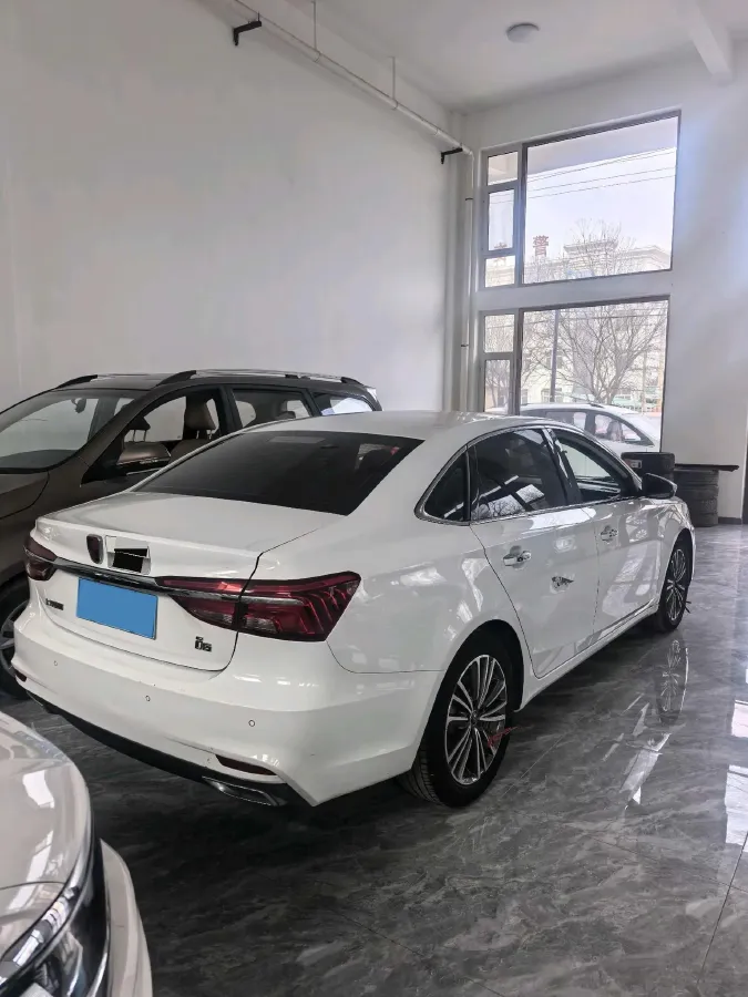 2020 Roewe i6 1.6L 125HP L4 CVT,autocango,china used car exporter,china ev exporter,chinese used car exporter,chinese used ev exporter