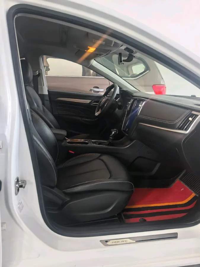 2020 Roewe i6 1.6L 125HP L4 CVT,autocango,china used car exporter,china ev exporter,chinese used car exporter,chinese used ev exporter