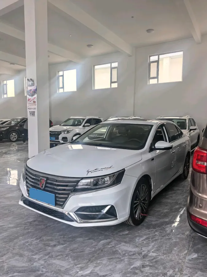 2020 Roewe i6 1.6L 125HP L4 CVT,autocango,china used car exporter,china ev exporter,chinese used car exporter,chinese used ev exporter