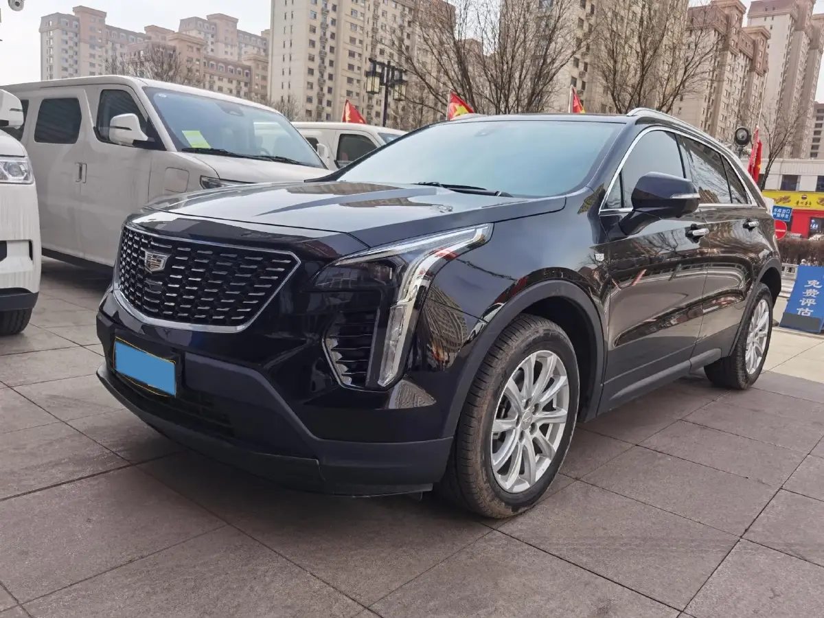 2020 Cadillac XT4 2.0T 241HP L4 9AT