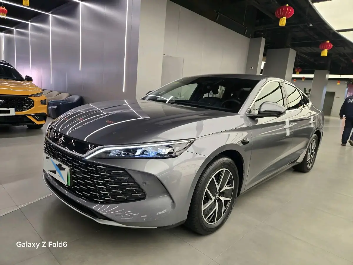 2025 BYD QinL 1.5L 101HP L4 E-CVT PHEV 15.87KWH