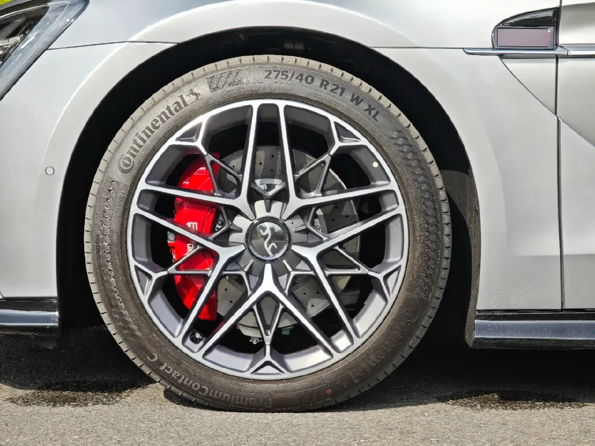 2025 YangWang U7 BEV 135.5KWH,autocango,china used car exporter,china ev exporter,chinese used car exporter,chinese used ev exporter