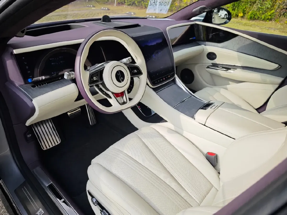 2025 YangWang U7 BEV 135.5KWH,autocango,china used car exporter,china ev exporter,chinese used car exporter,chinese used ev exporter