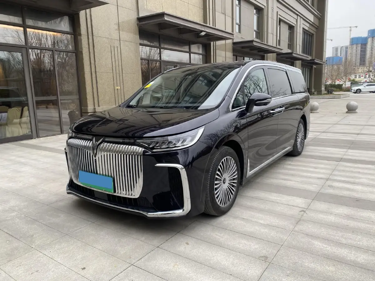 2025 Voyah Dream 1.5T 150HP L4 PHEV 41.7KWH