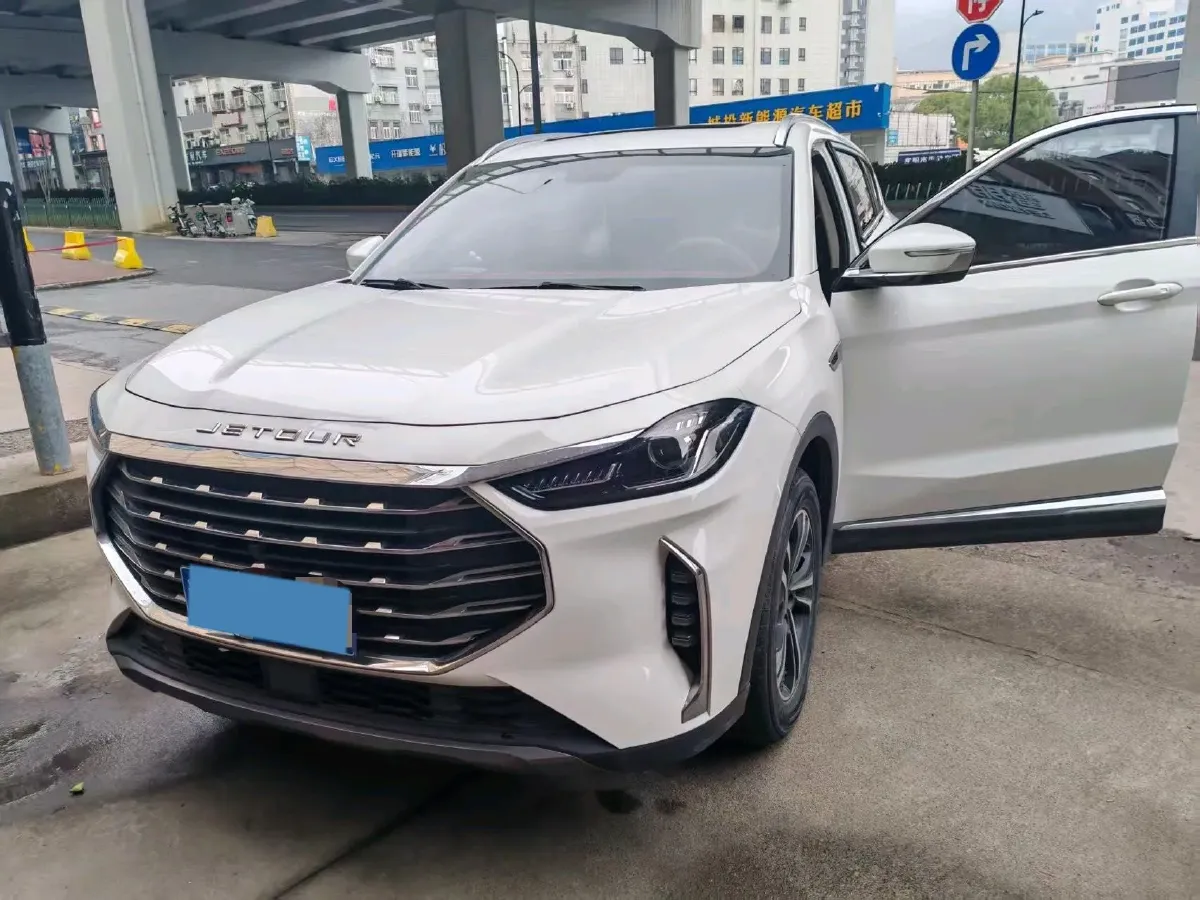 2021 Jetour X70 Plus 1.5T 156HP L4 6MT,autocango,china used car exporter,china ev exporter,chinese used car exporter,chinese used ev exporter