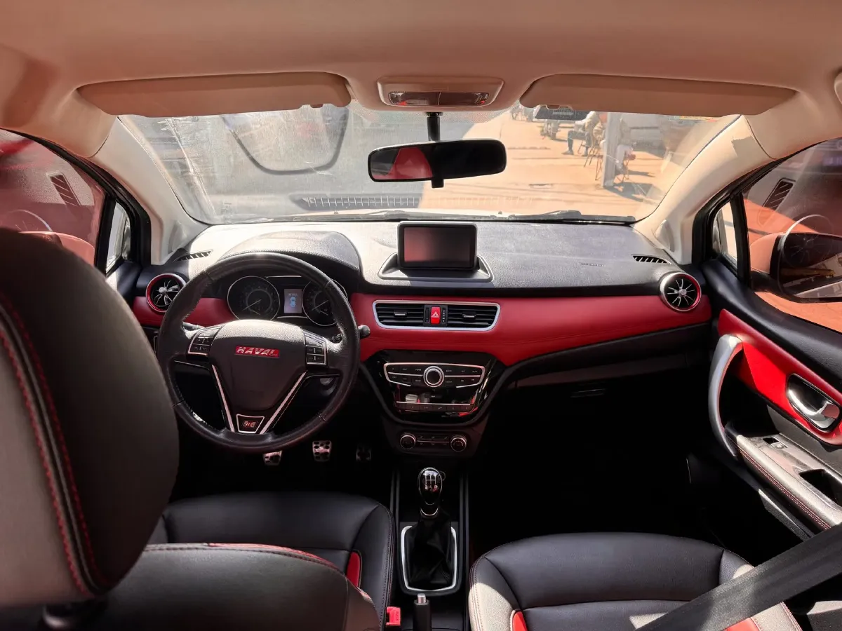 2015 Haval H1 1.5L 106HP L4 5MT,autocango,china used car exporter,china ev exporter,chinese used car exporter,chinese used ev exporter