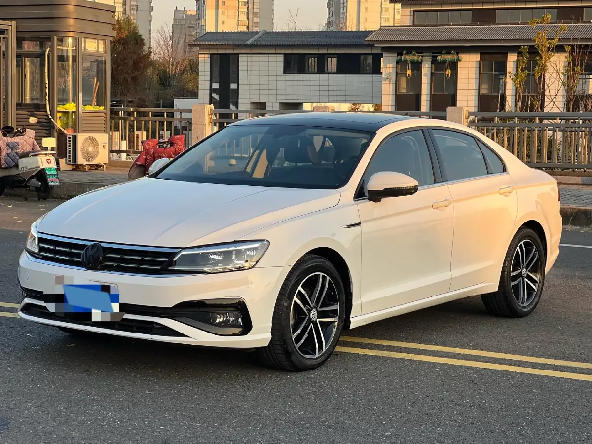 2021 Volkswagen Lamando 1.4T 150HP L4 7DCT