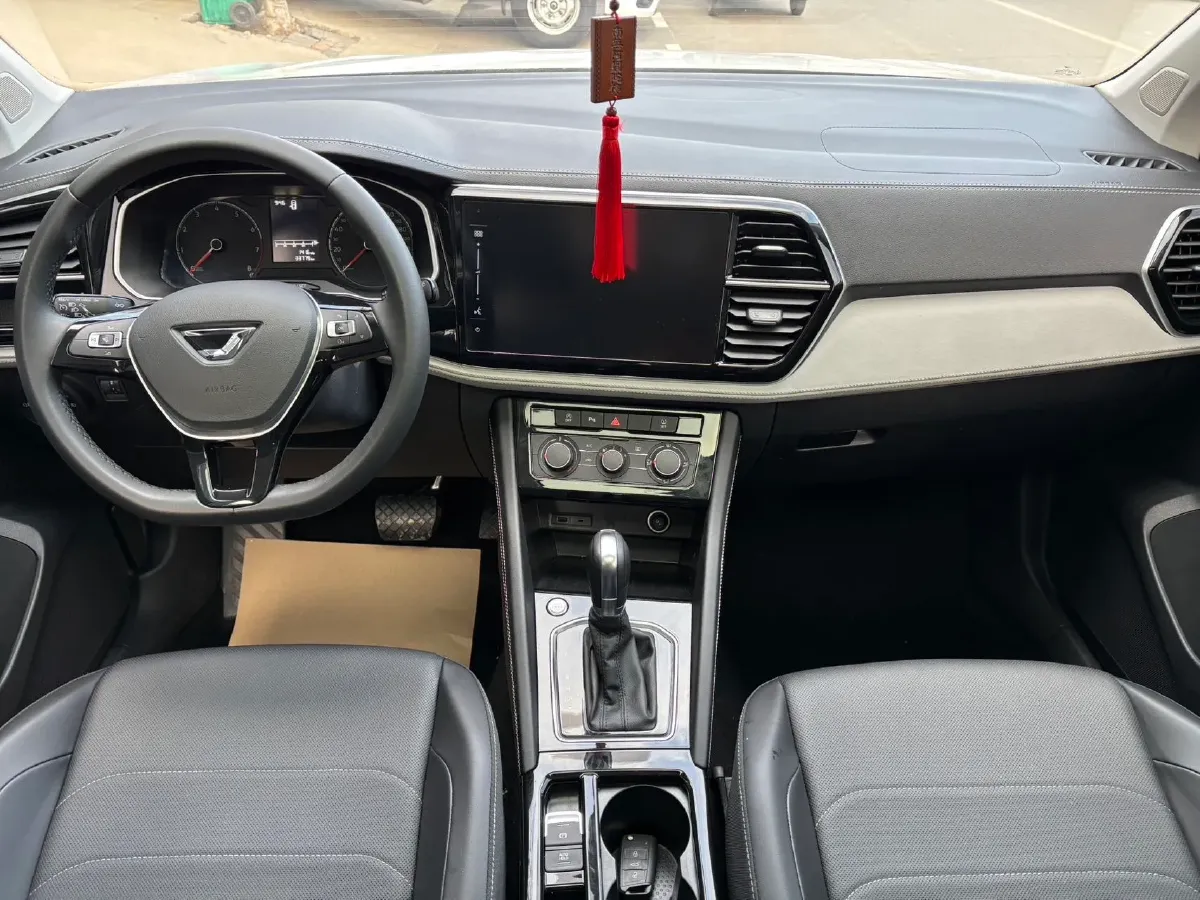 2023 Jetta VS5 1.4T 150HP L4 6AT,autocango,china used car exporter,china ev exporter,chinese used car exporter,chinese used ev exporter