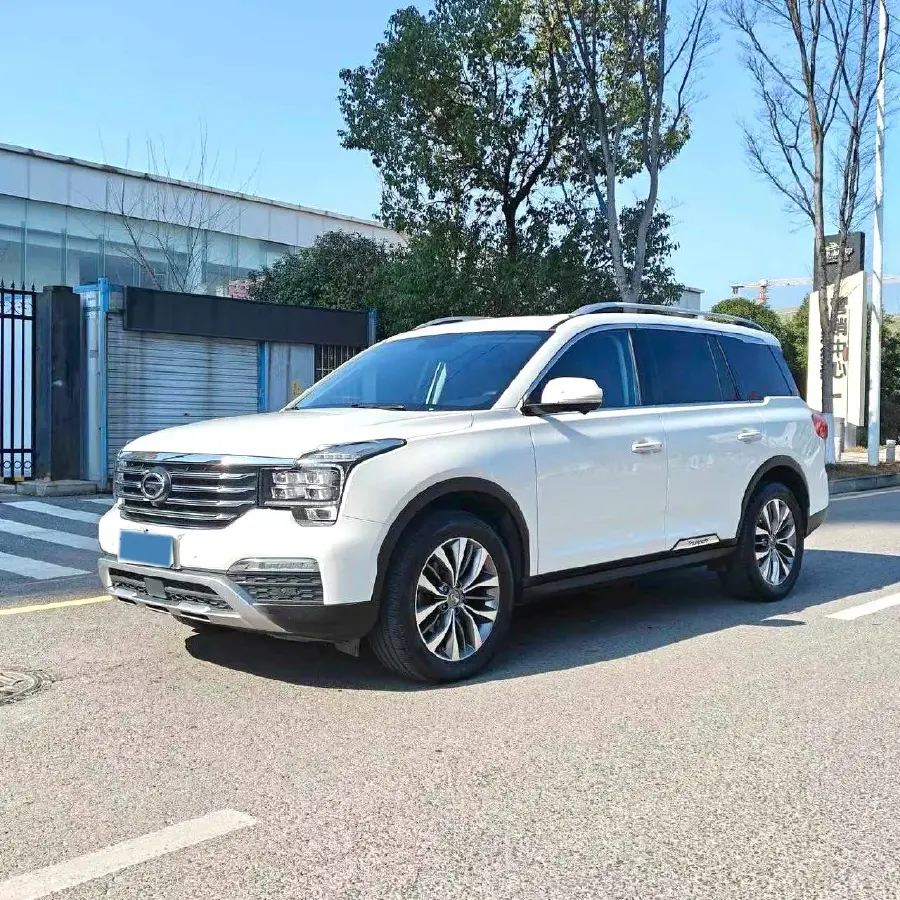 2017 GAC Trumpchi GS8 2.0T 201HP L4 6AT