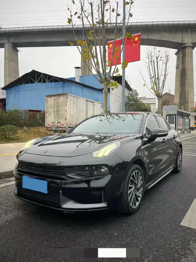 2021 LYNK&CO 03 2.0T 190HP L4 6AT