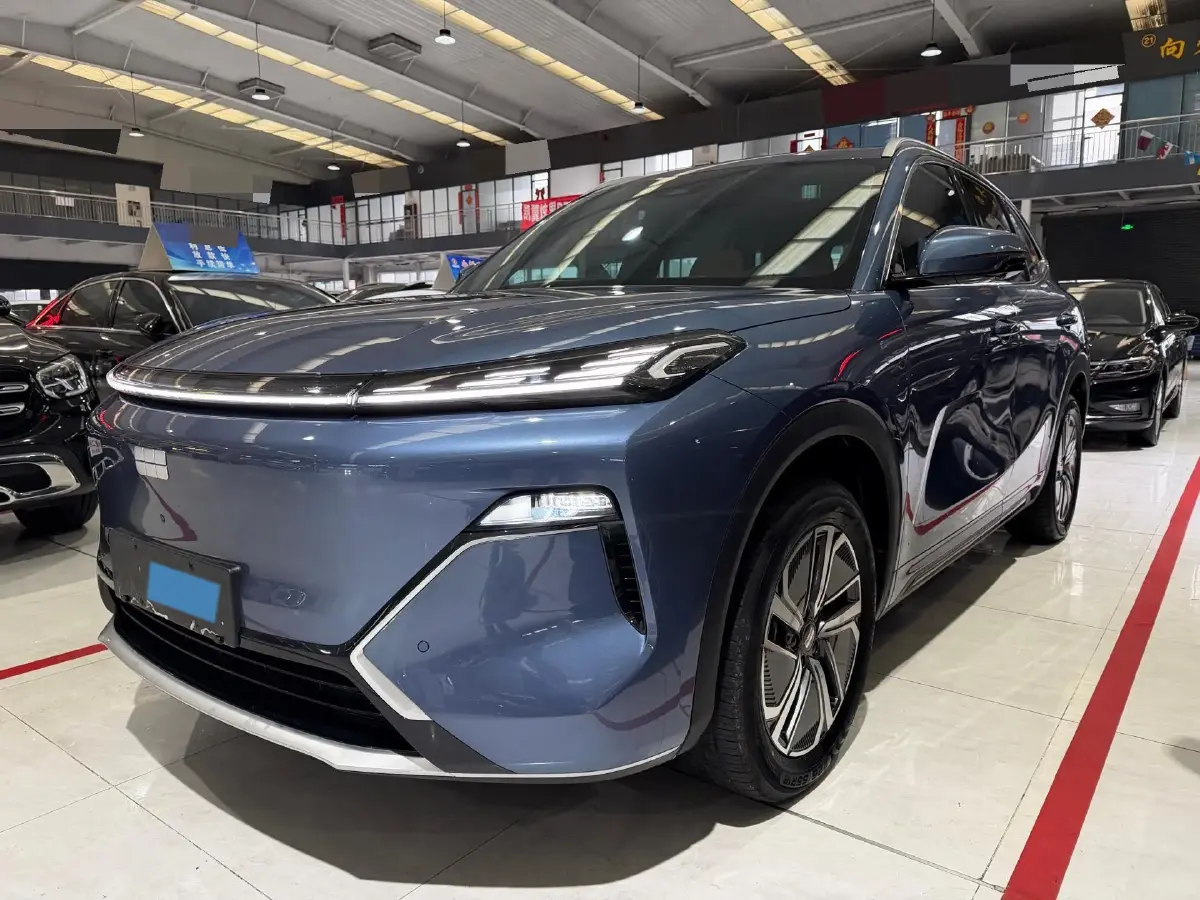 2025 BYD Sea Lion 05 DM-i 1.5L 101HP L4 E-CVT PHEV 18.3KWH