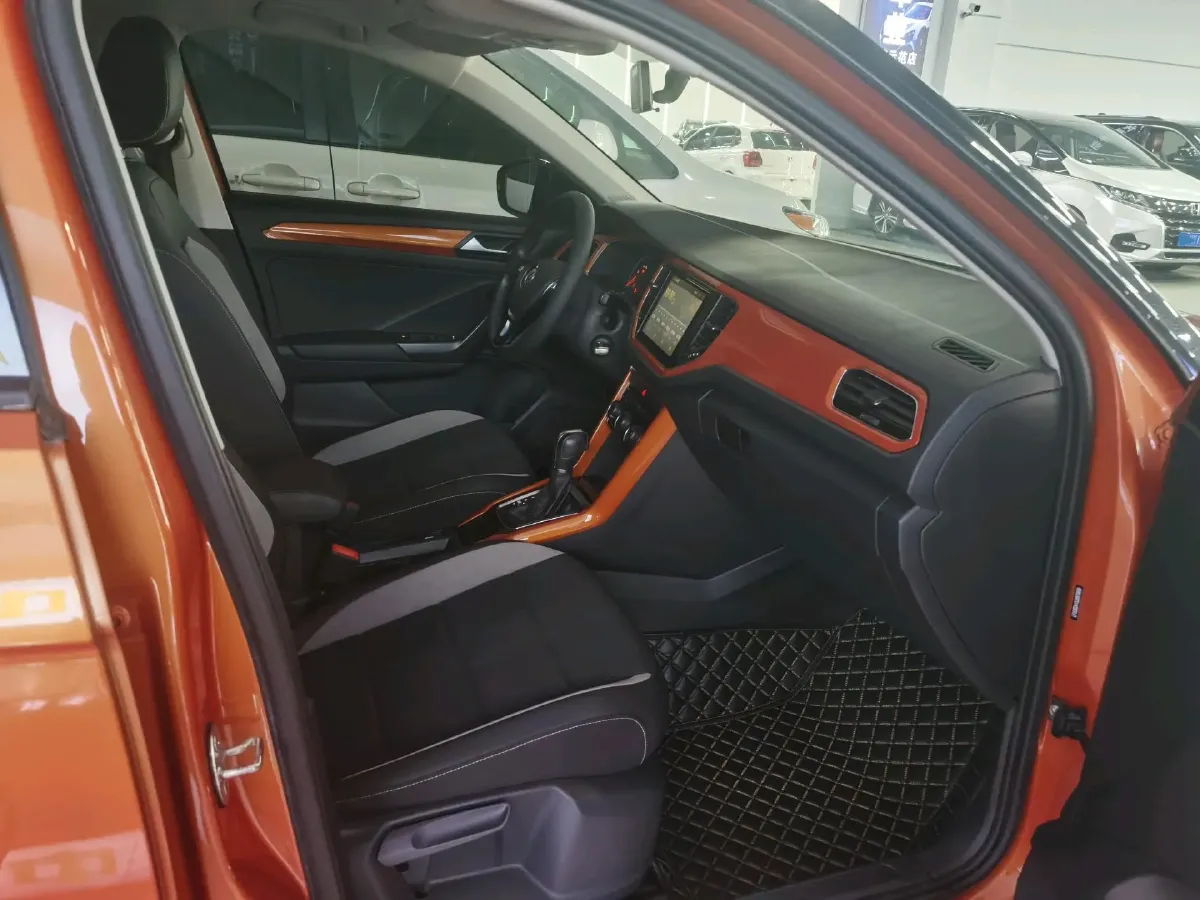 2018 Borgward BX5 1.8T 190HP L4 6AT,autocango,china used car exporter,china ev exporter,chinese used car exporter,chinese used ev exporter