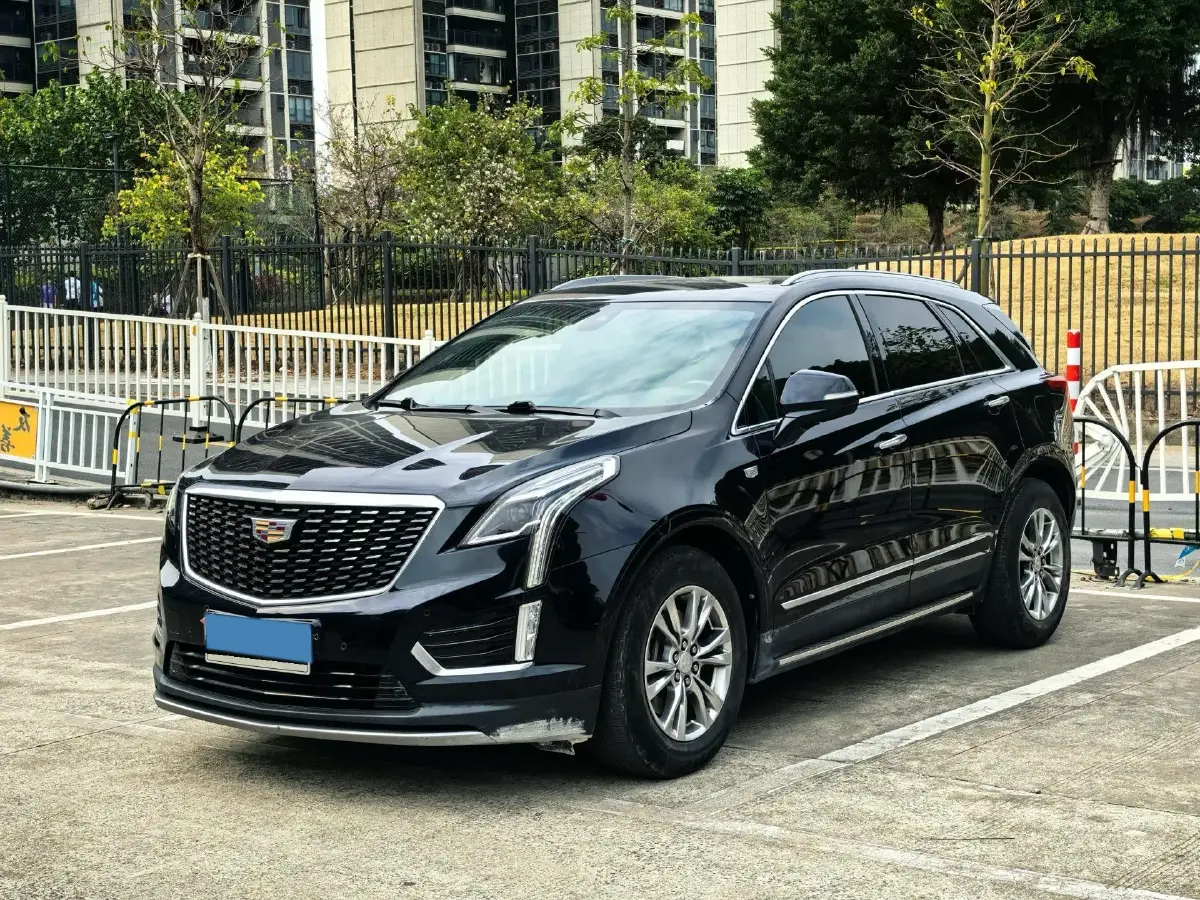 2020 Cadillac XT5 2.0T 241HP L4 9AT