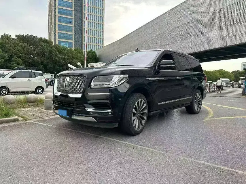 2019 Lincoln Navigator 3.5T 388HP V6 10AT