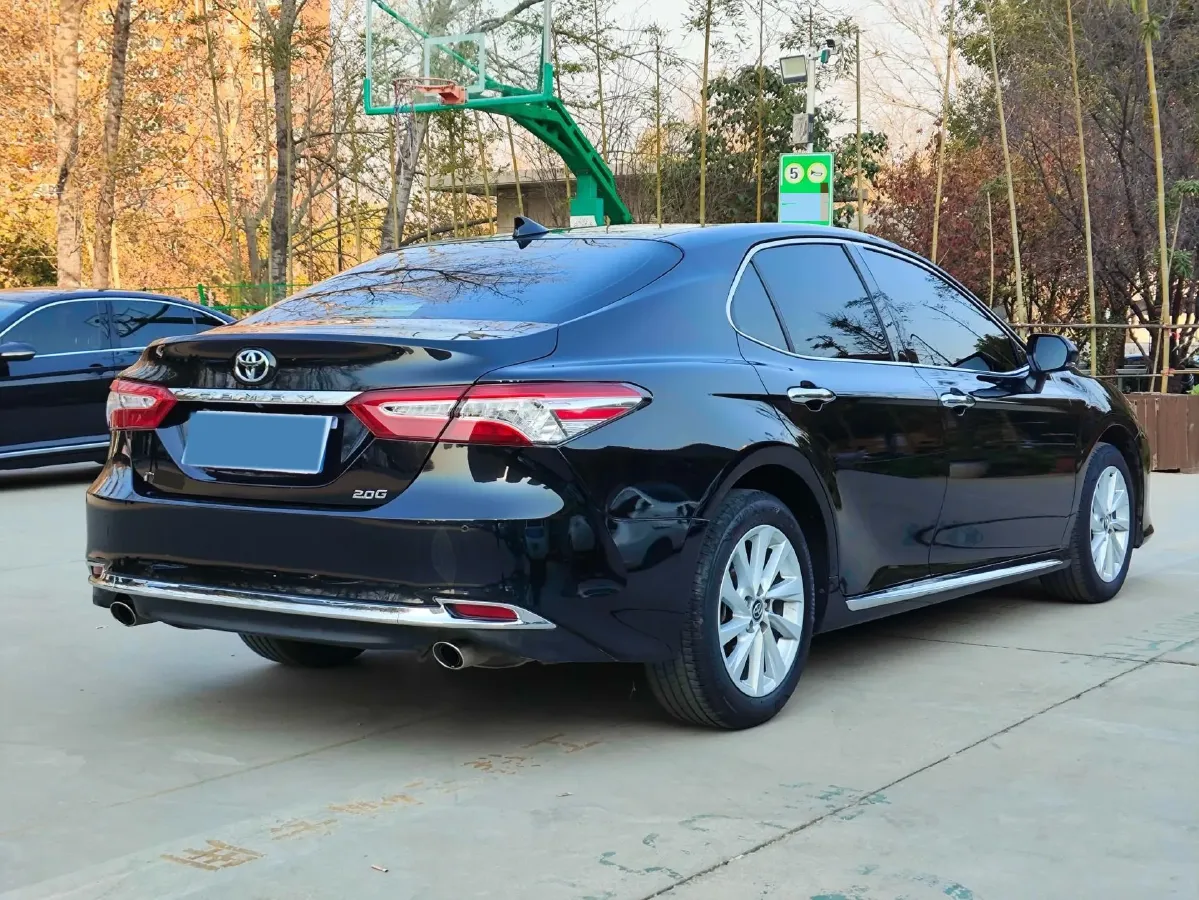2023 Toyota Camry 2.0L 177HP L4 CVT,autocango,china used car exporter,china ev exporter,chinese used car exporter,chinese used ev exporter