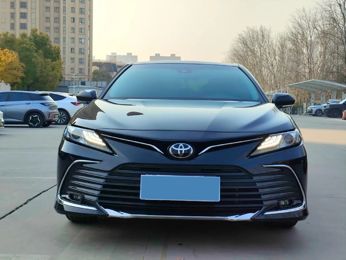2023 Toyota Camry 2.0L 177HP L4 CVT,autocango,china used car exporter,china ev exporter,chinese used car exporter,chinese used ev exporter