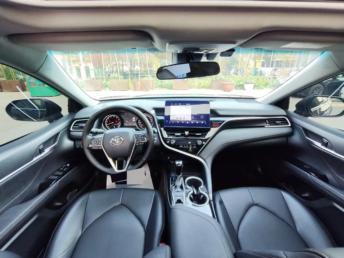 2023 Toyota Camry 2.0L 177HP L4 CVT,autocango,china used car exporter,china ev exporter,chinese used car exporter,chinese used ev exporter