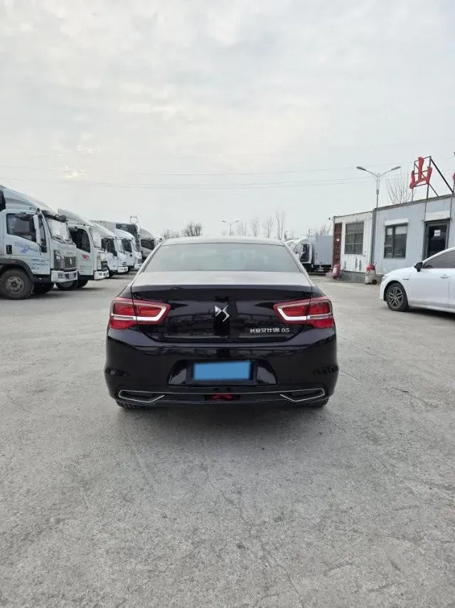 2016 DS 5LS 1.6T 167HP L4 6AT,autocango,china used car exporter,china ev exporter,chinese used car exporter,chinese used ev exporter