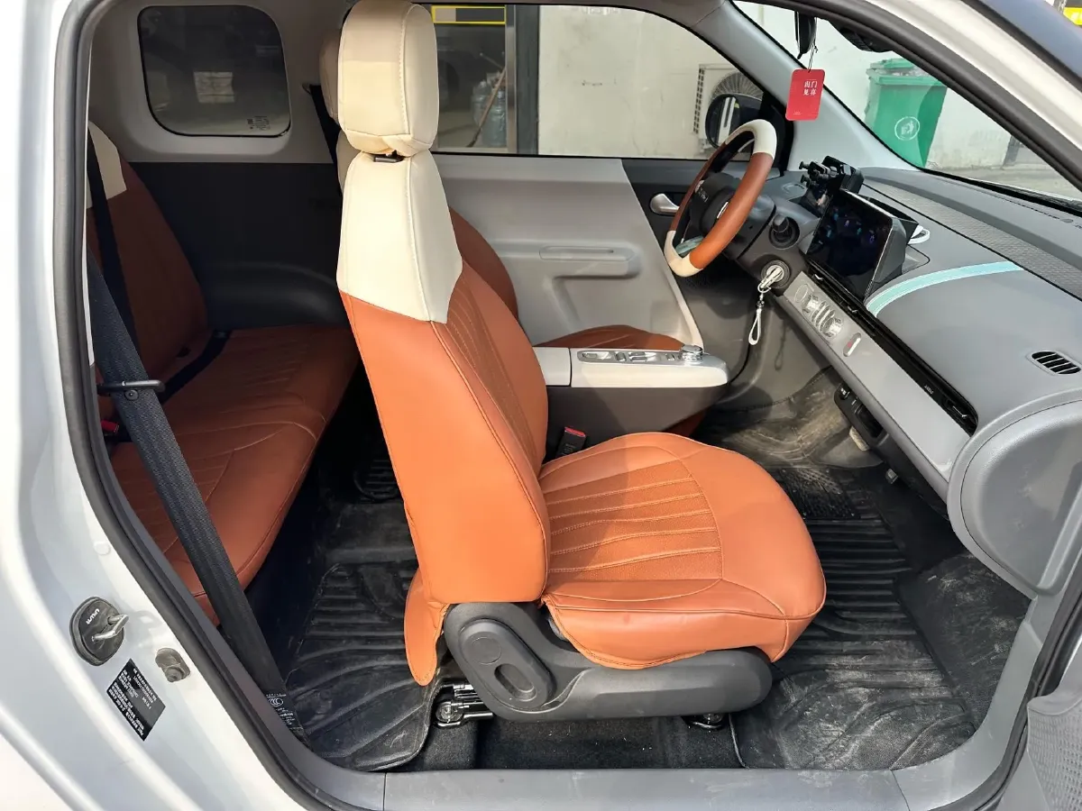 2025 LingBox BOX BEV 19.2KWH,autocango,china used car exporter,china ev exporter,chinese used car exporter,chinese used ev exporter