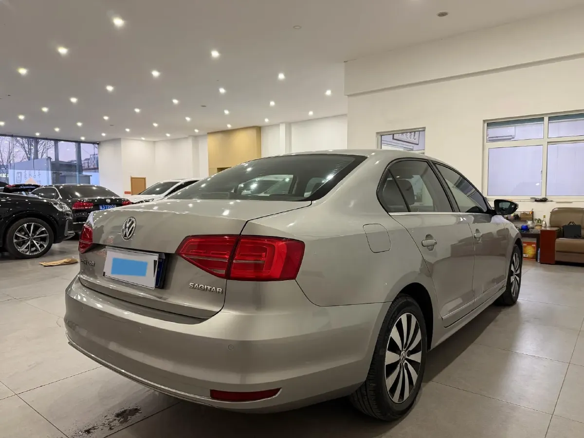 2018 KingLong KaiTe 2.3T 110HP L4 5MT,autocango,china used car exporter,china ev exporter,chinese used car exporter,chinese used ev exporter