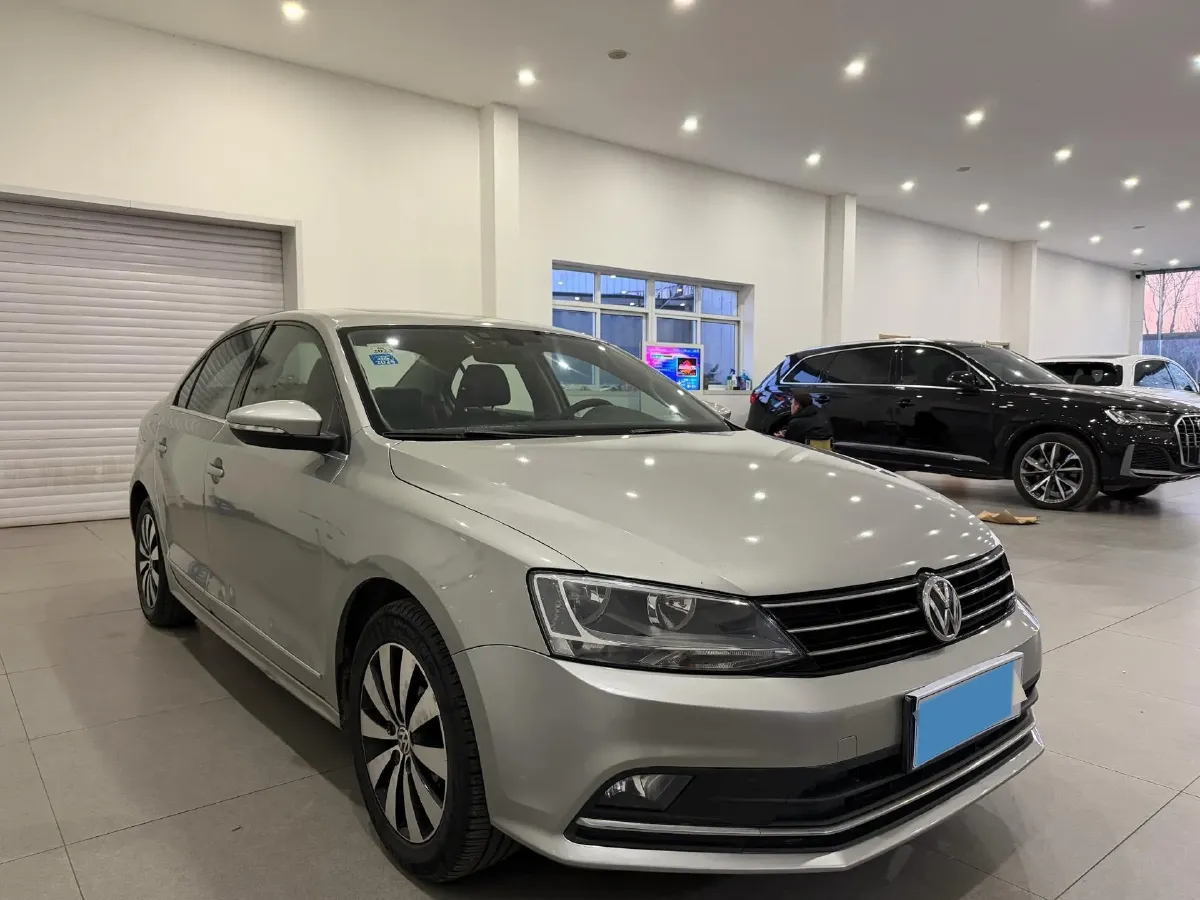 2018 KingLong KaiTe 2.3T 110HP L4 5MT,autocango,china used car exporter,china ev exporter,chinese used car exporter,chinese used ev exporter