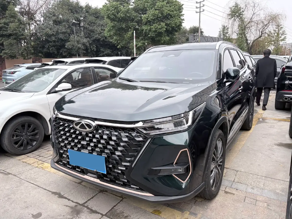 2024 Chery Tiggo 8 PRO 2.0T 254HP L4 7DCT