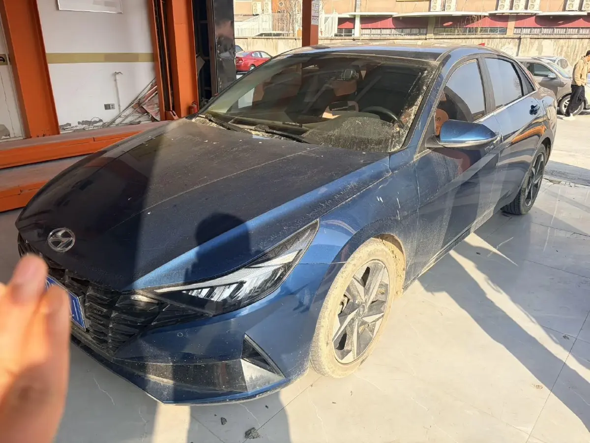 2021 Hyundai Elantra 1.5L 115HP L4 CVT