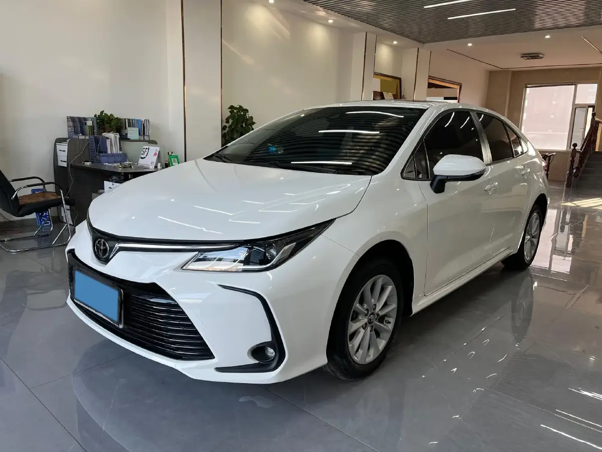 2021 Toyota Corolla 1.2T 116HP L4 CVT