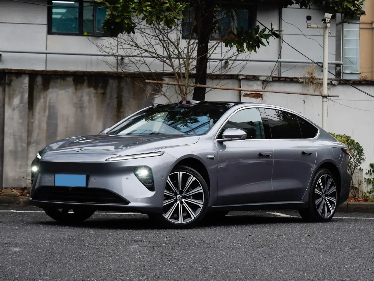 2024 NIO ET7 BEV 75KWH