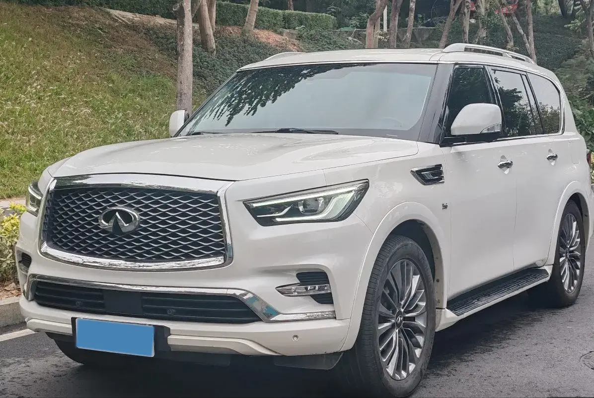2016 Infiniti QX80 5.6L 398HP V8 7AT