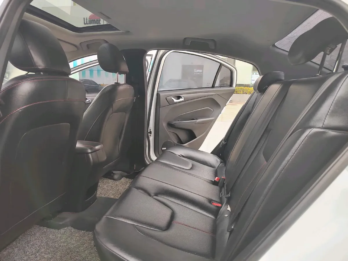 2017 ChangAn CS35 1.6L 125HP L4 4AT,autocango,china used car exporter,china ev exporter,chinese used car exporter,chinese used ev exporter