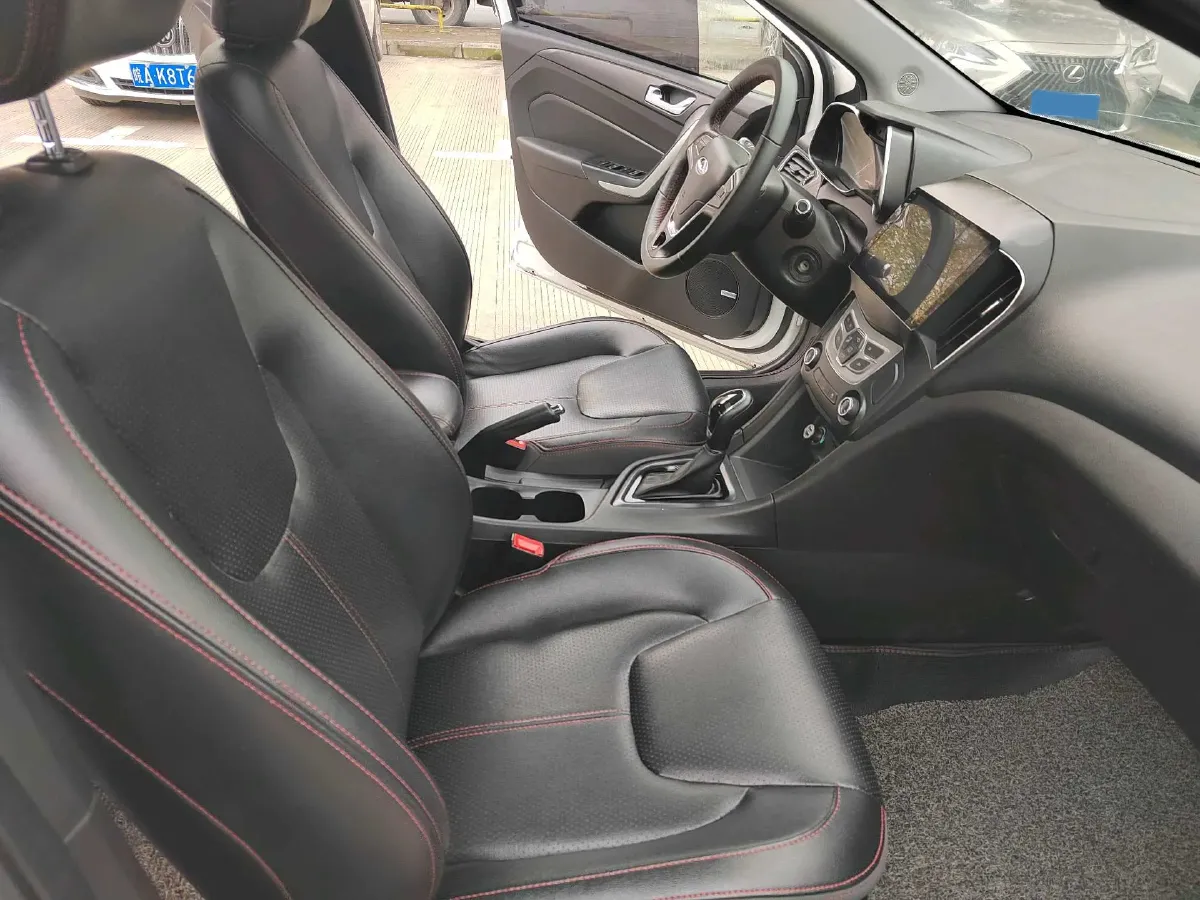 2017 ChangAn CS35 1.6L 125HP L4 4AT,autocango,china used car exporter,china ev exporter,chinese used car exporter,chinese used ev exporter