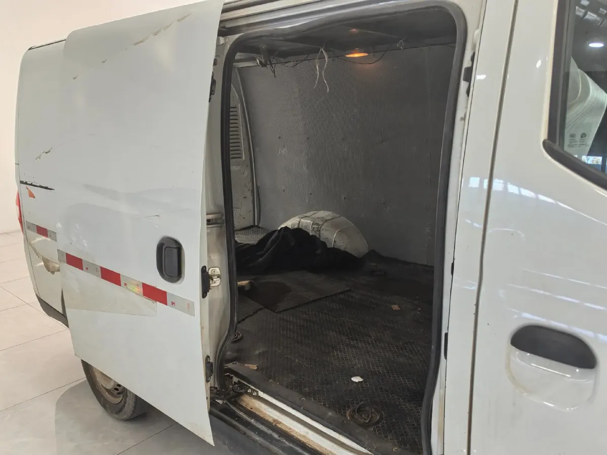 2023 MAXUS EV30 BEV 41.86KWH,autocango,china used car exporter,china ev exporter,chinese used car exporter,chinese used ev exporter