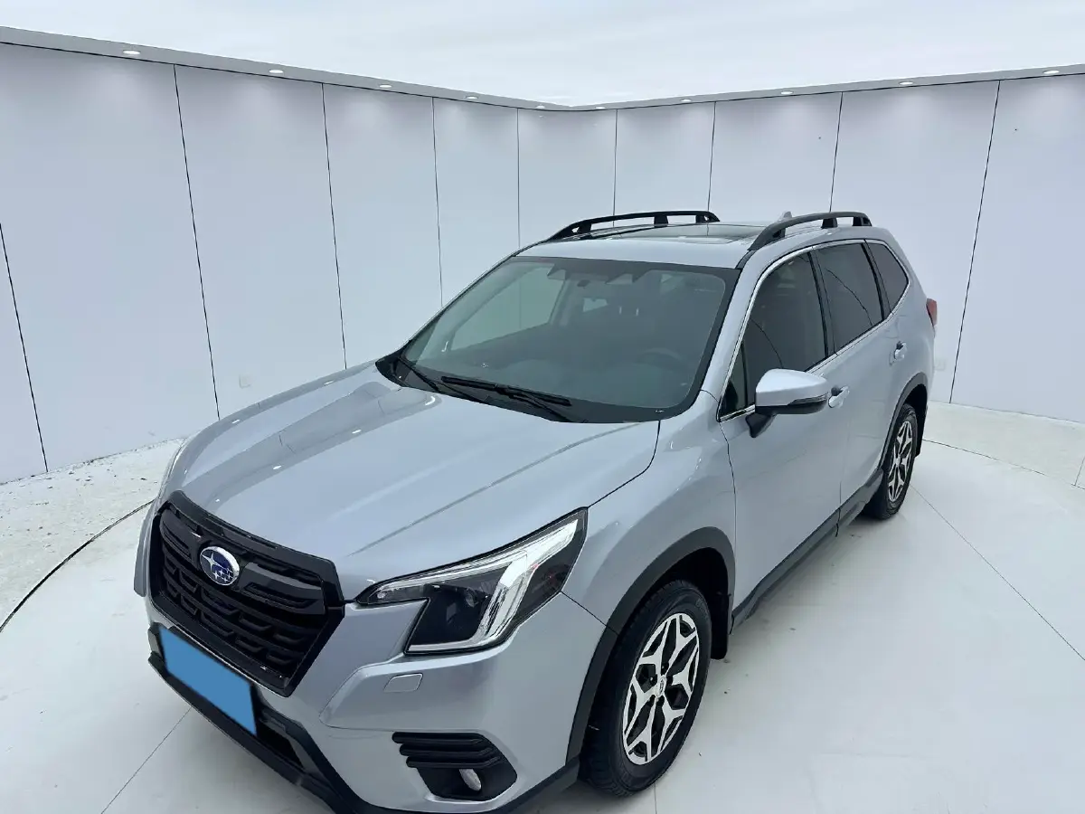 2022 Subaru Forester 2.0L 154HP H4 CVT