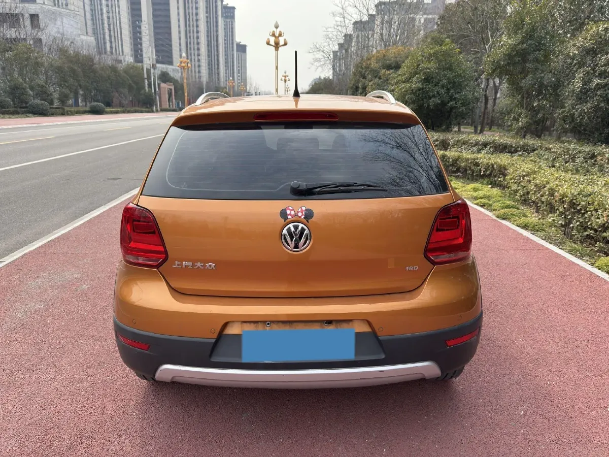 2018 Landwind XiaoYao 1.5T 163HP L4 CVT,autocango,china used car exporter,china ev exporter,chinese used car exporter,chinese used ev exporter