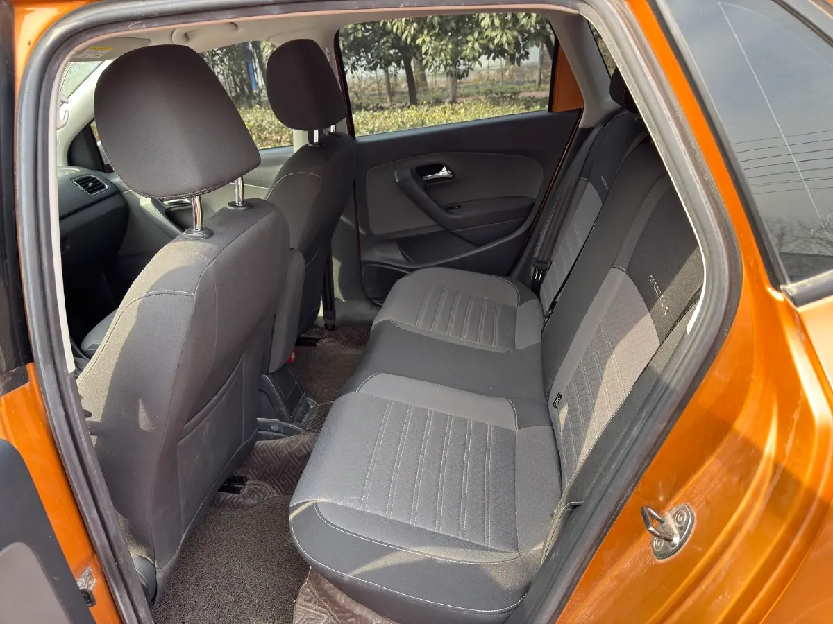 2018 Landwind XiaoYao 1.5T 163HP L4 CVT,autocango,china used car exporter,china ev exporter,chinese used car exporter,chinese used ev exporter