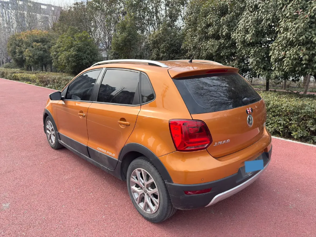 2018 Landwind XiaoYao 1.5T 163HP L4 CVT,autocango,china used car exporter,china ev exporter,chinese used car exporter,chinese used ev exporter