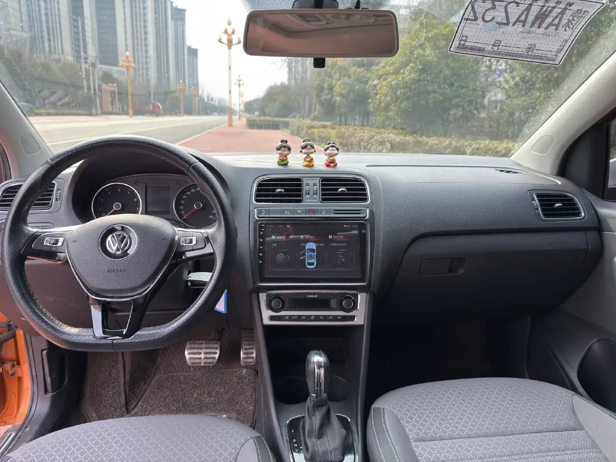 2018 Landwind XiaoYao 1.5T 163HP L4 CVT,autocango,china used car exporter,china ev exporter,chinese used car exporter,chinese used ev exporter