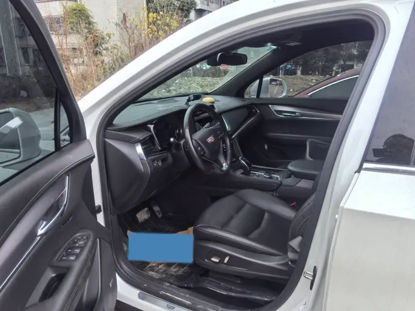 2021 Cadillac XT6 2.0T 237HP L4 9AT,autocango,china used car exporter,china ev exporter,chinese used car exporter,chinese used ev exporter