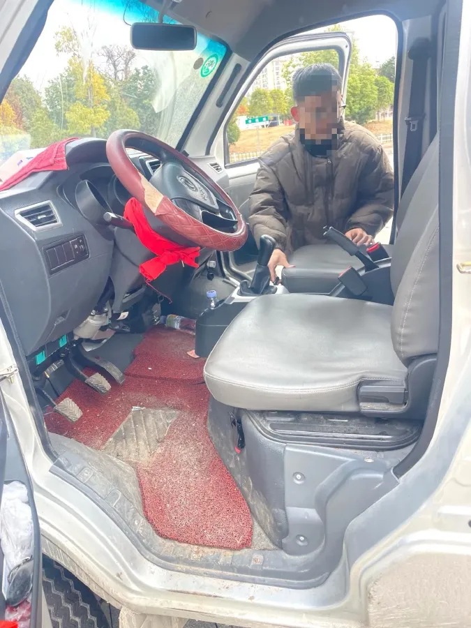 2023 JinBei JinKa S6 1.6L 124HP L4 5MT,autocango,china used car exporter,china ev exporter,chinese used car exporter,chinese used ev exporter