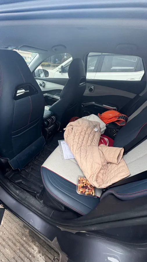 2022 Hycan Z03 BEV 64.23KWH,autocango,china used car exporter,china ev exporter,chinese used car exporter,chinese used ev exporter