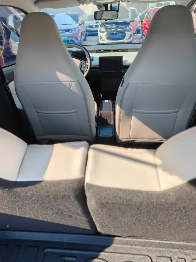 2024 Ruichi Auto EC71 BEV 41.85KWH,autocango,china used car exporter,china ev exporter,chinese used car exporter,chinese used ev exporter