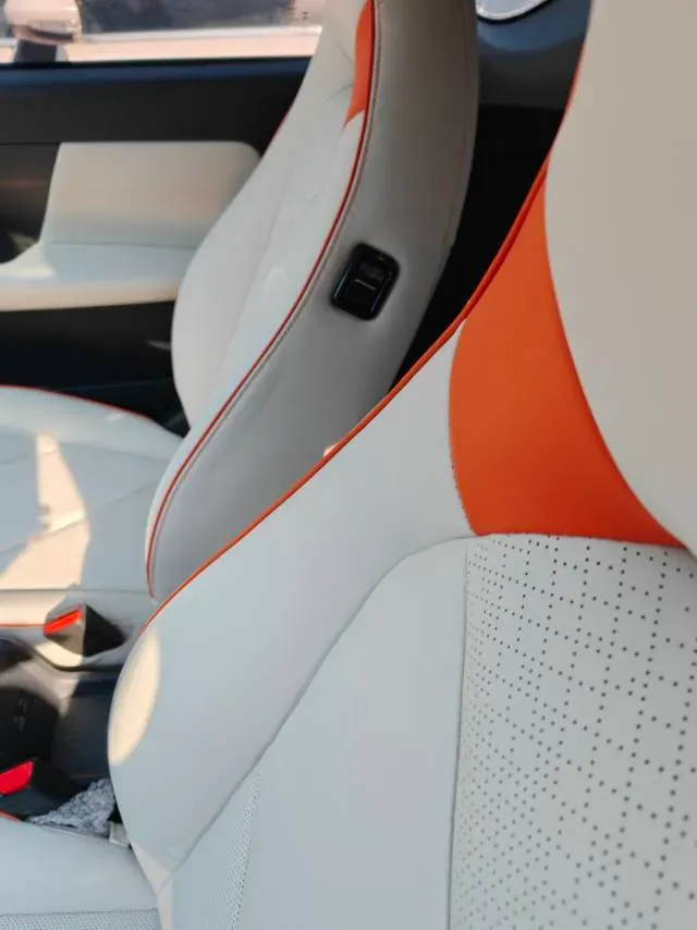 2024 Ruichi Auto EC71 BEV 41.85KWH,autocango,china used car exporter,china ev exporter,chinese used car exporter,chinese used ev exporter