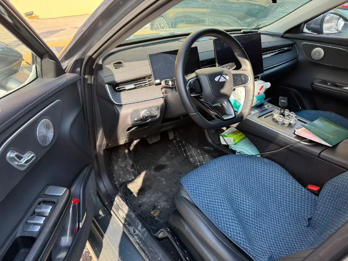 2025 Fulwin FulwinA8L 1.5T 156HP L4 1DHT PHEV 18.67KWH,autocango,china used car exporter,china ev exporter,chinese used car exporter,chinese used ev exporter