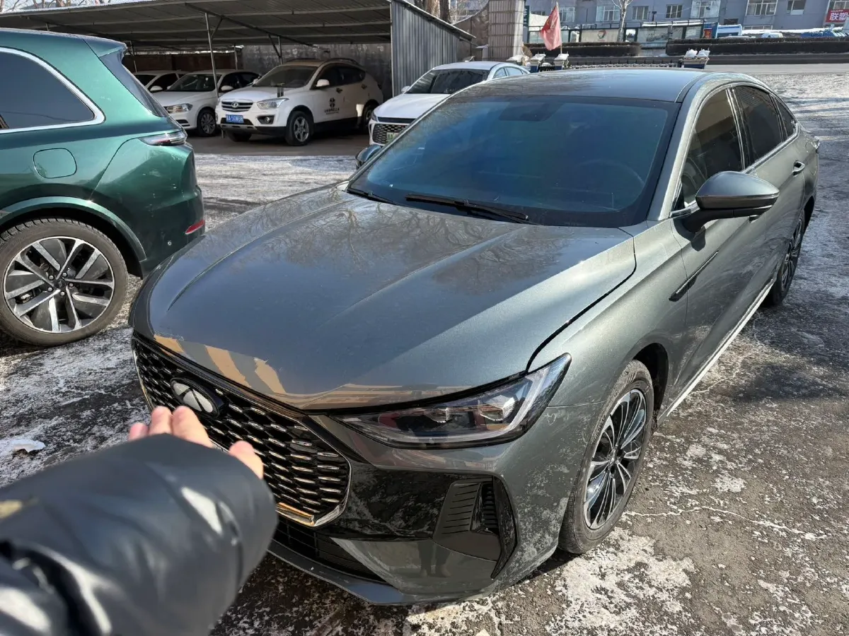 2025 Fulwin FulwinA8L 1.5T 156HP L4 1DHT PHEV 18.67KWH,autocango,china used car exporter,china ev exporter,chinese used car exporter,chinese used ev exporter